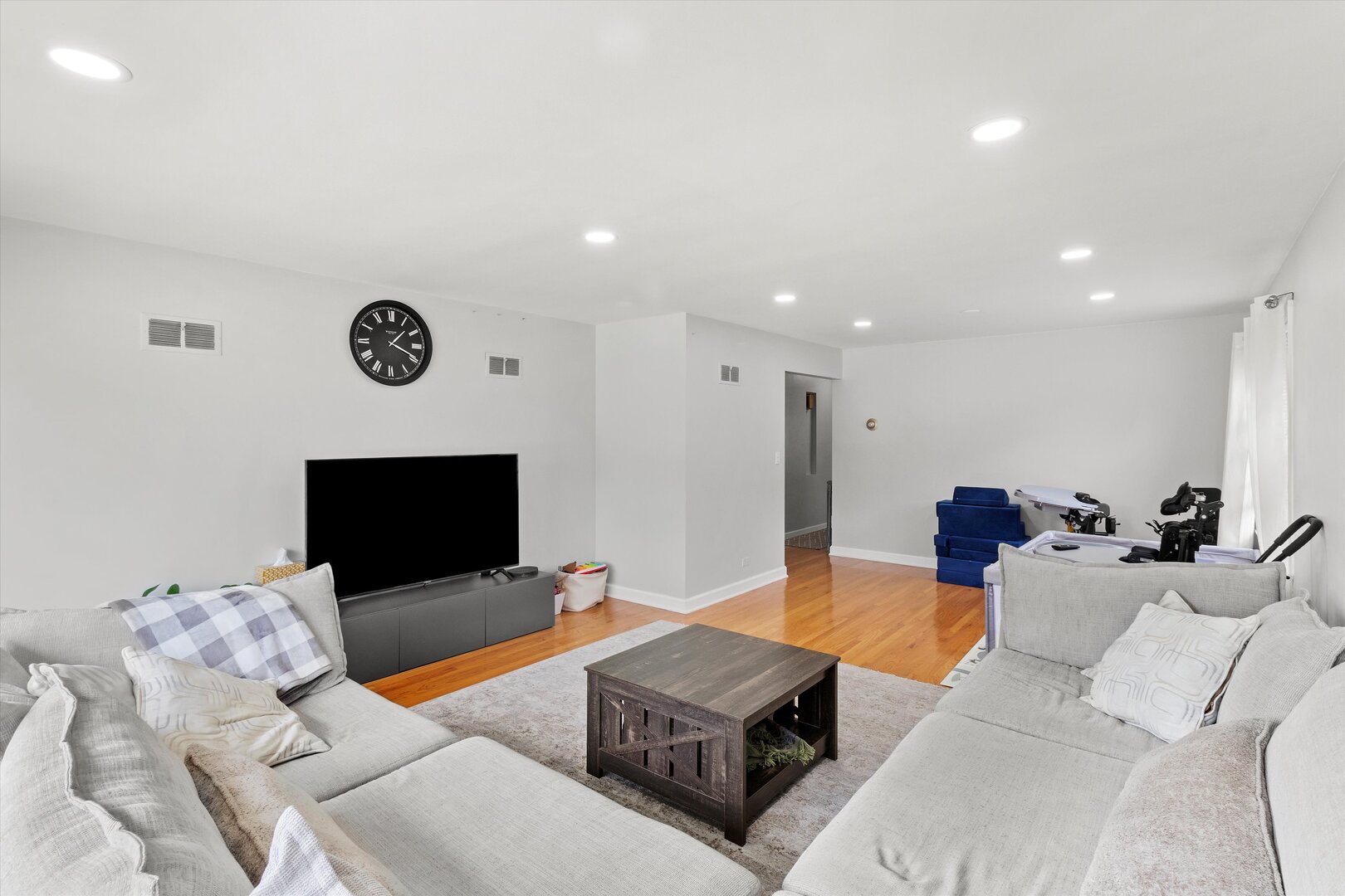 -8594532219368888013